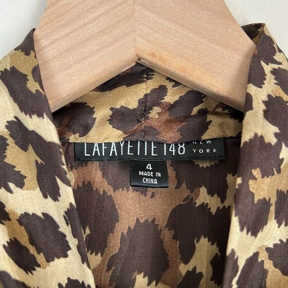 Lafayette 148 New York 100% Silk Blouse Neck Tie Button Down Animal Print Size 4 - Picture 3 of 8